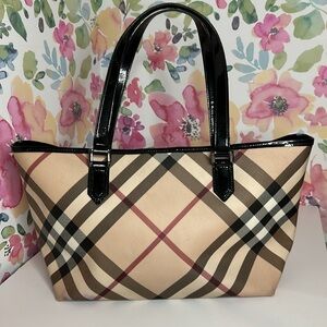 💯Authentic Burberry Tote Bag🍀